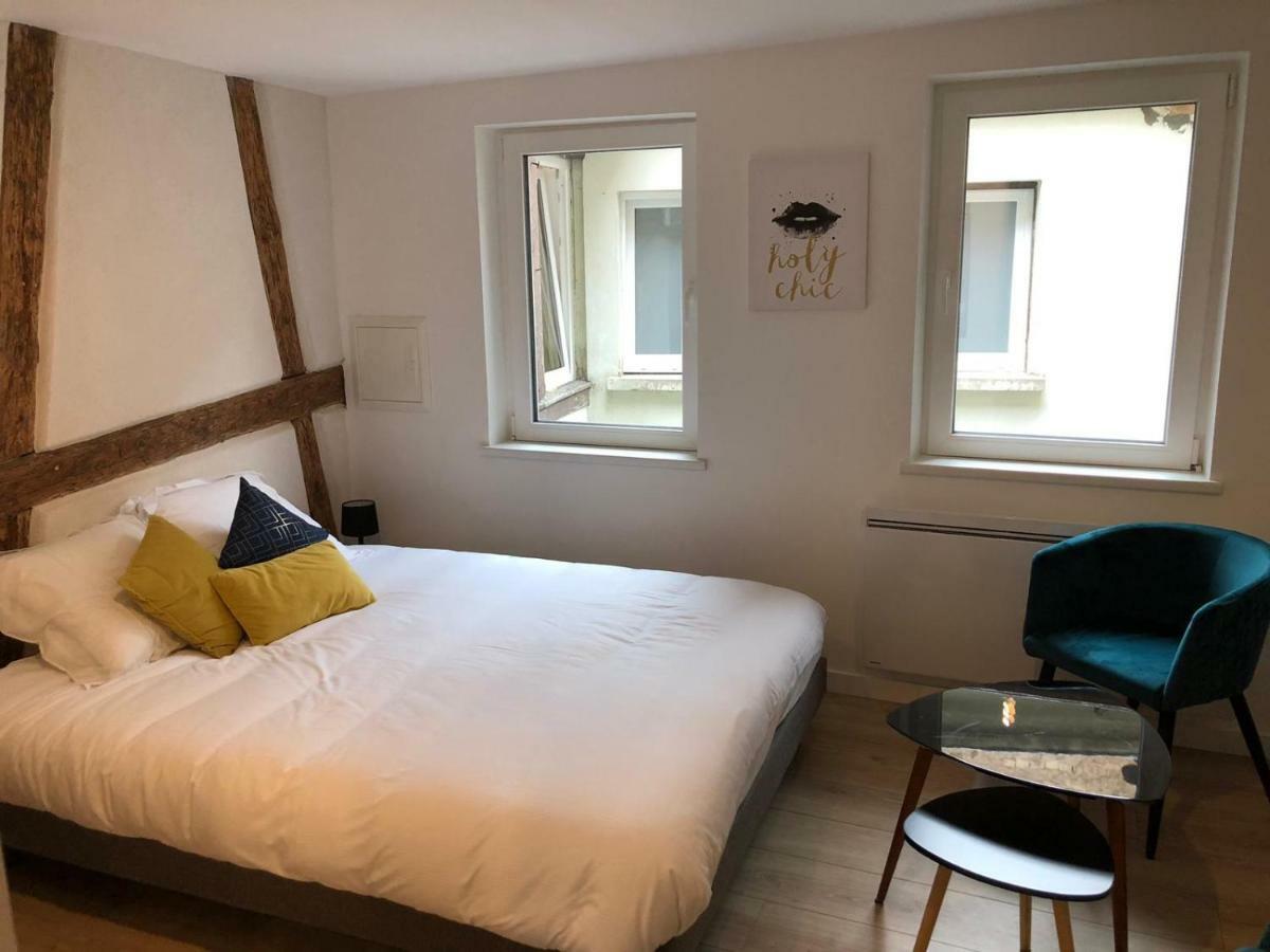 Beauty & The Beast - Old Town Cosy Apartments Κολμάρ Δωμάτιο φωτογραφία
